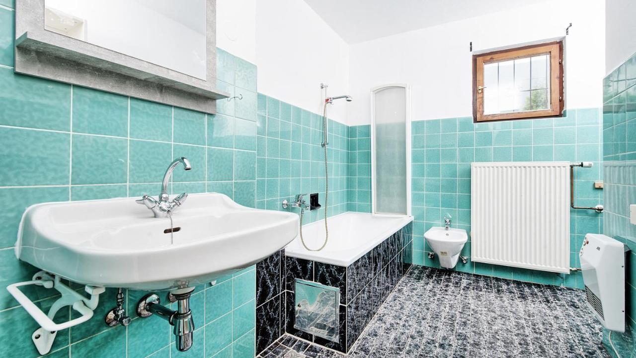 Haus Unter Gerlitzen Daire Bodensdorf Dış mekan fotoğraf